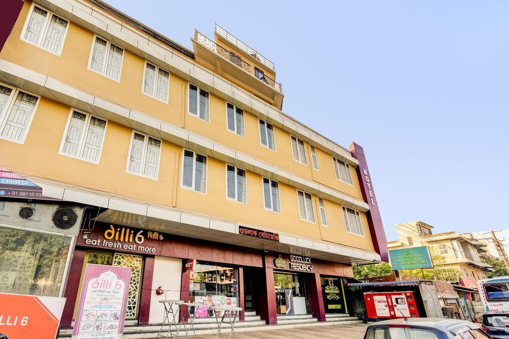 Capital O Good Luck Residency Hotel Dispur Bagian luar foto