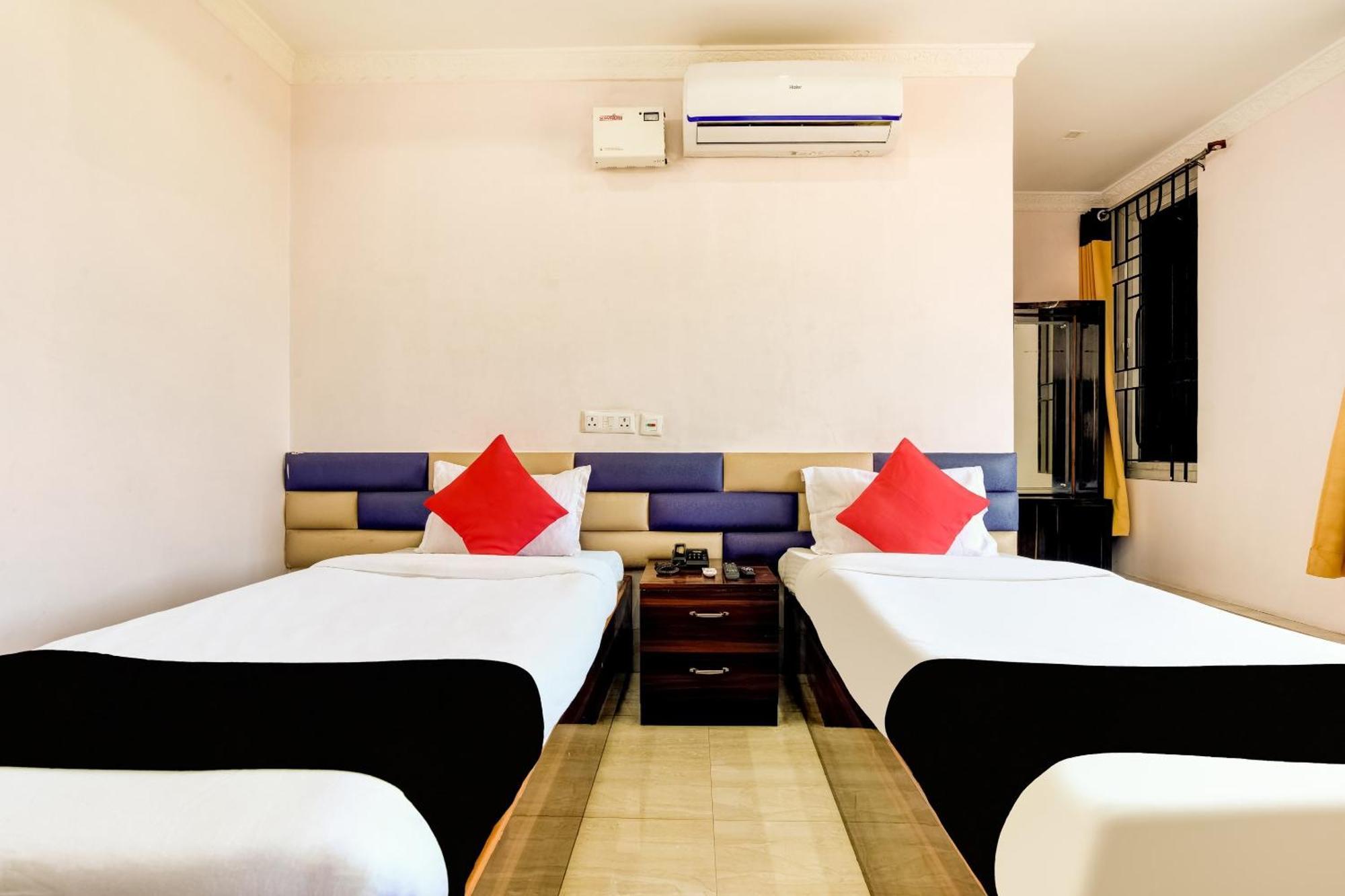 Capital O Good Luck Residency Hotel Dispur Bagian luar foto