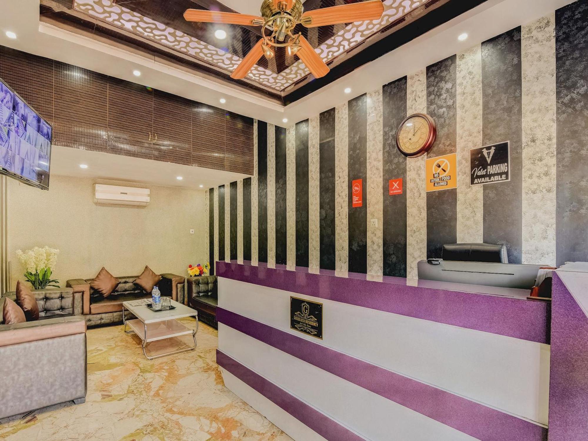 Capital O Good Luck Residency Hotel Dispur Bagian luar foto
