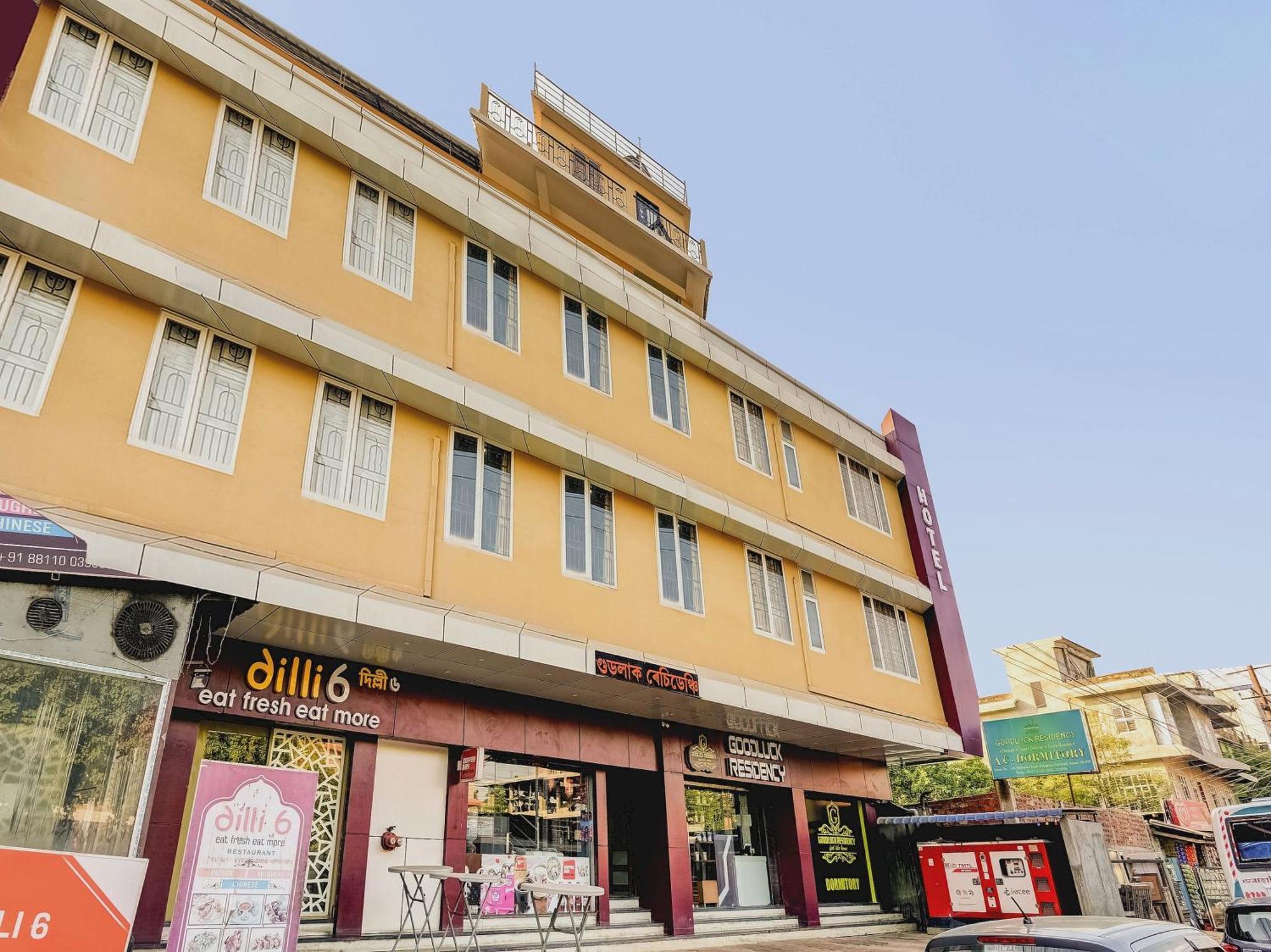 Capital O Good Luck Residency Hotel Dispur Bagian luar foto
